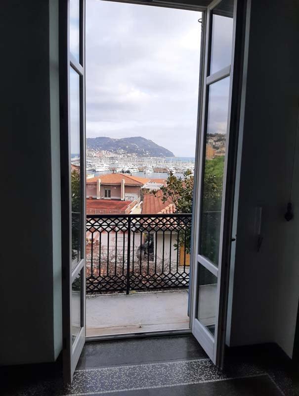 Casa Gazzano Villa Империа Екстериор снимка